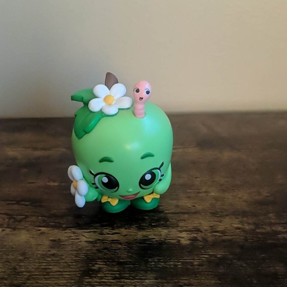 Shopkins Apple Blossom Funko Pop Collectible Figure 2.5" - Picture 1 of 2